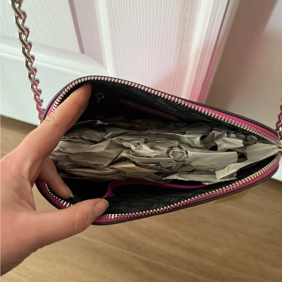 New with tags Steve Madden Pink Crossbody Bag with Silver chain - Picture 5 of 6